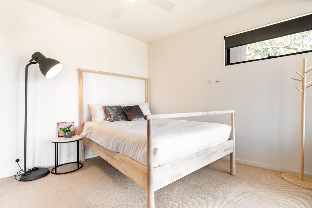 Dutton Park Deals & Reviews (Brisbane, AUS) Wotif