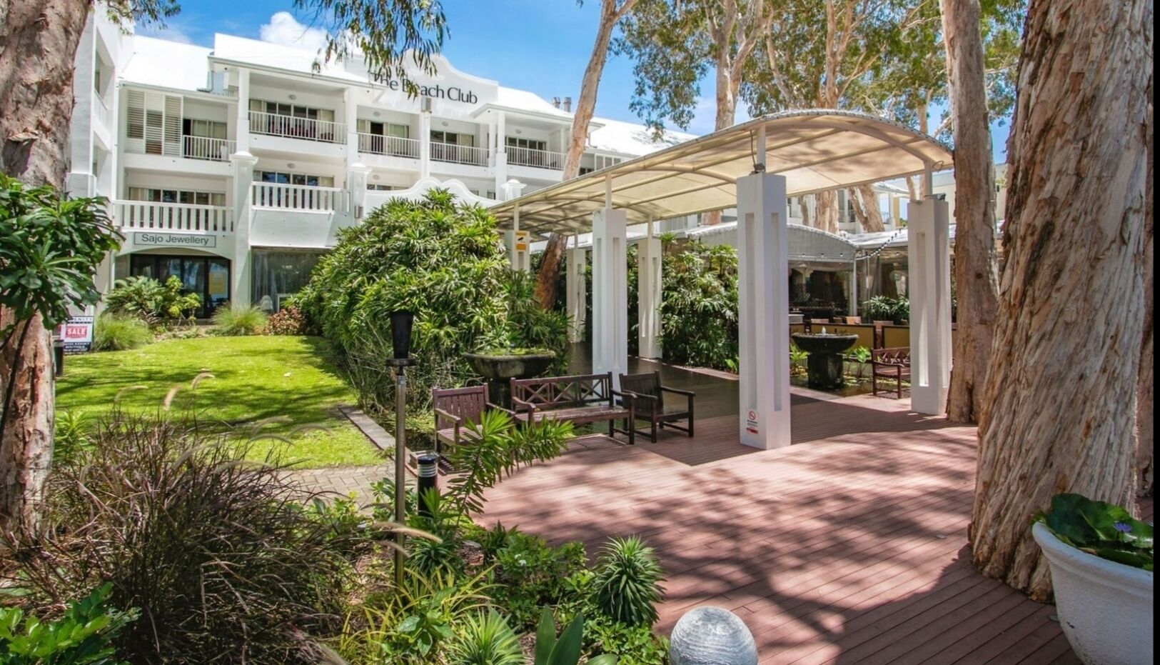 The Escape Luxury Apartment -1 Sleeps 5 People