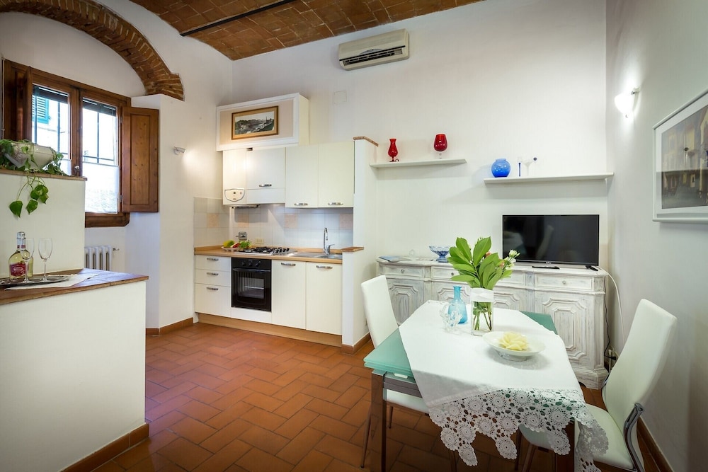 Pignone Apartment