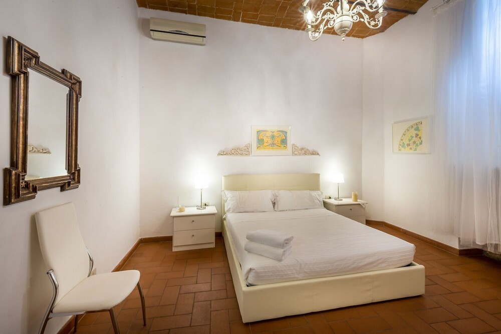 Pignone Apartment