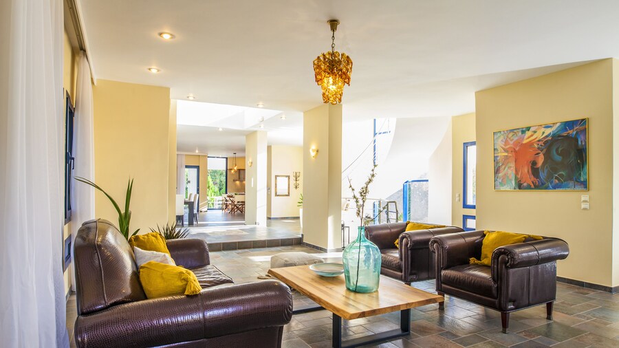 Themis Luxury Villa Rhodes