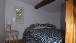 Individually decorated, individually furnished, iron/ironing board