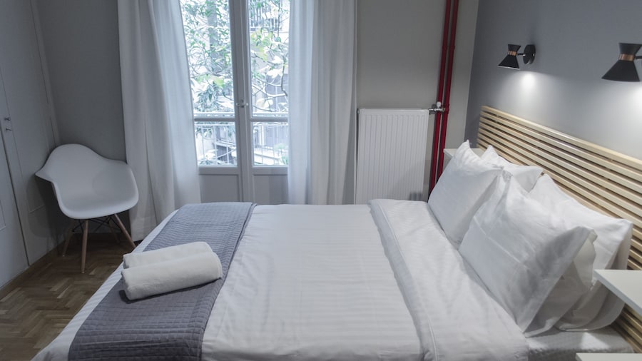 Centrally Located Flat with 1 Bedroom