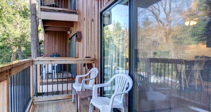 Cozy Corner Studio-a112