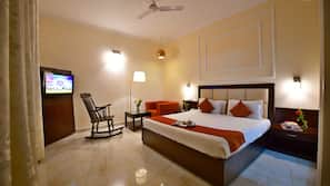 Iron/ironing board, free WiFi, bed sheets, wheelchair access