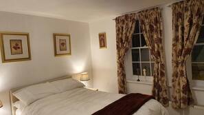 Iron/ironing board, free WiFi, linens