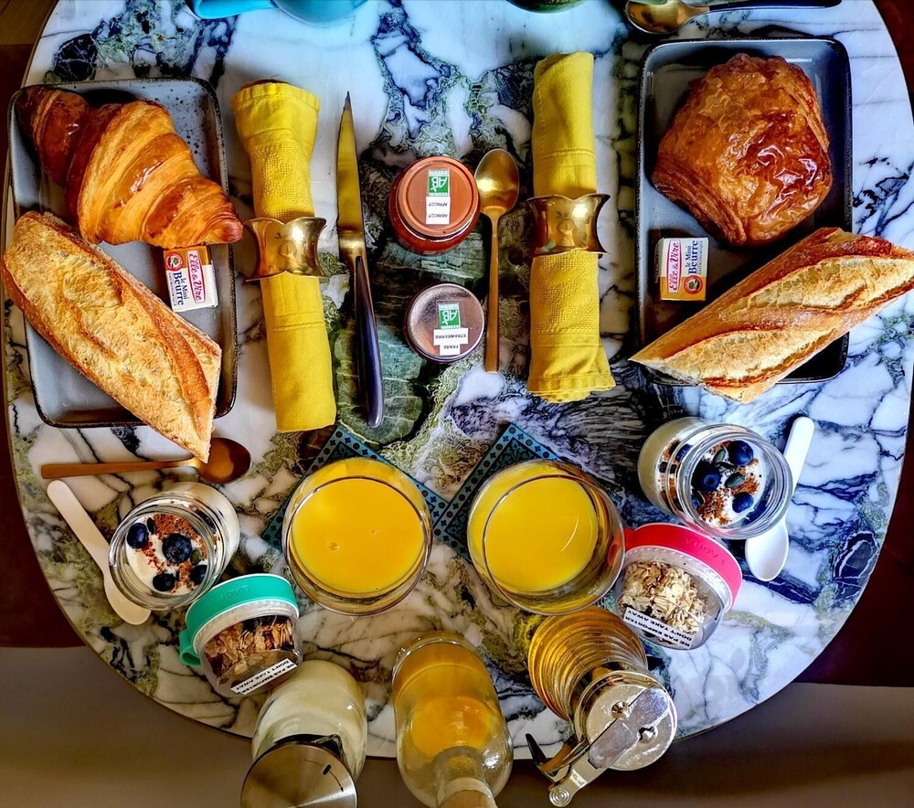 Photo - La Belle Endormie B&B French Guest house