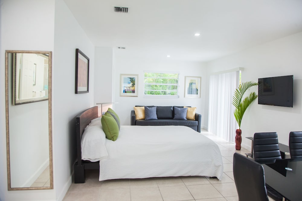 Miami Designer Studio # 3