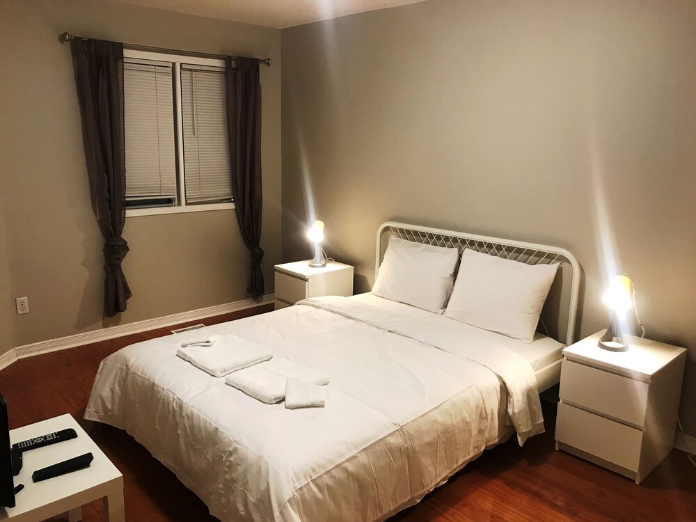 Guardian Cottage In Toronto Hotel Rates Reviews On Orbitz