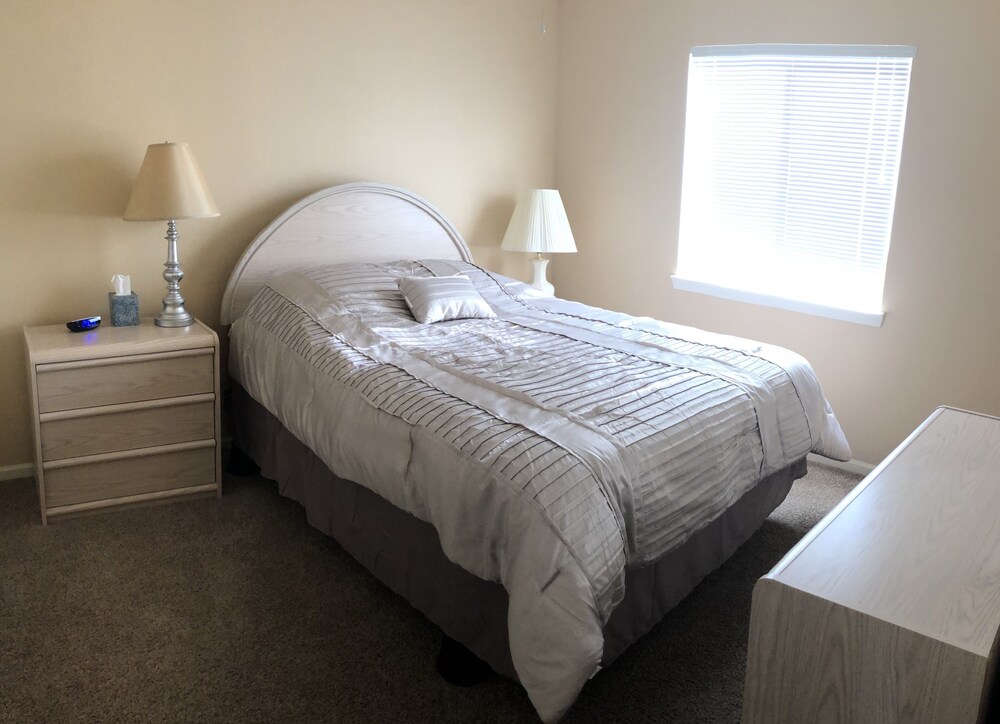 The Ledges Panoramic Main Channel View Condo with Swimming Pool and