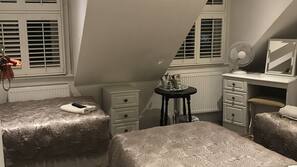 Iron/ironing board, free WiFi, linens