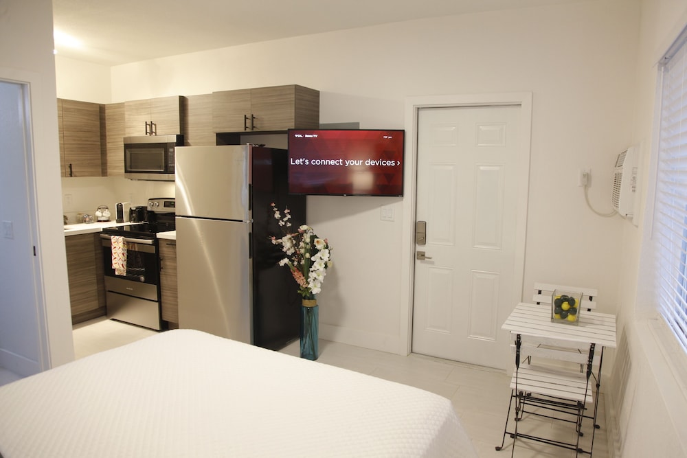 Miami Designer Studio in the Upper East-Side #1