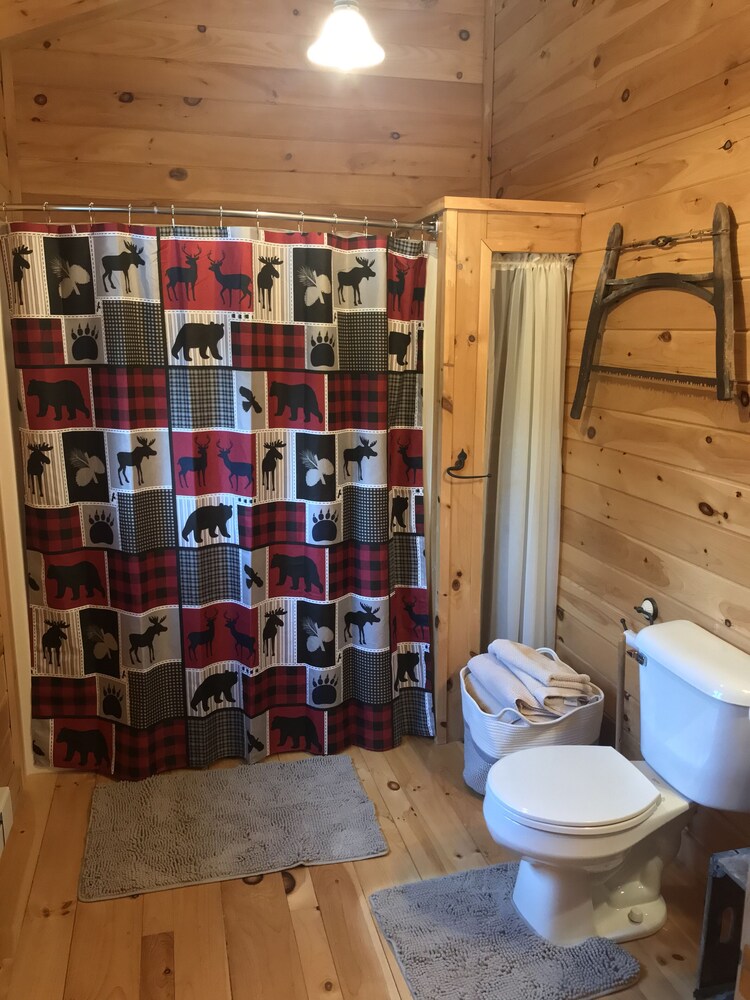 Rangeley Cabin 2 Bedrooms and Loft ATV/Snowmobile