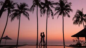 Kolam renang outdoor