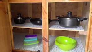 Fridge, microwave, oven, hob