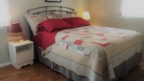 Iron/ironing board, free WiFi, linens