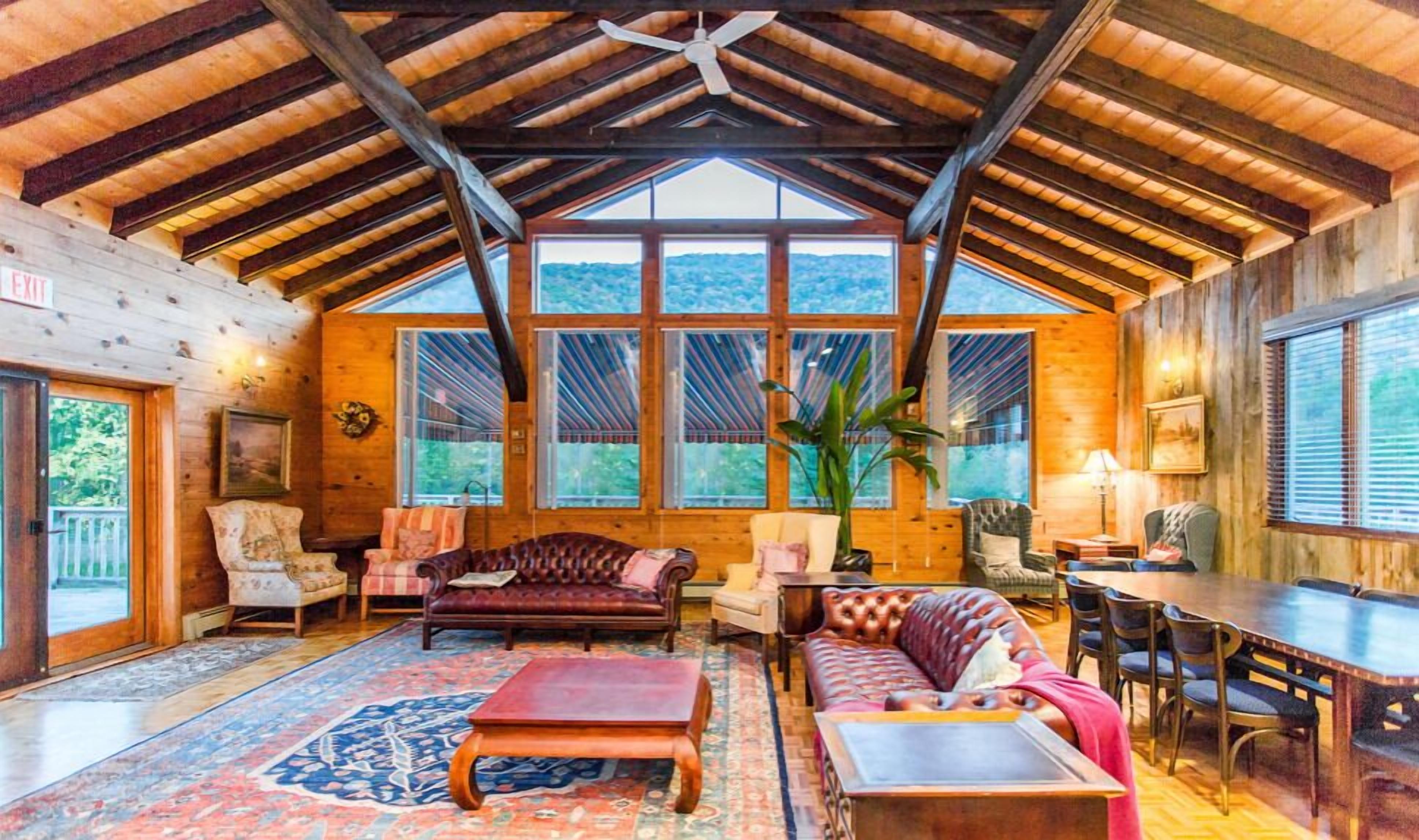 Copperhood Retreat & Spa in Phoenicia, United States