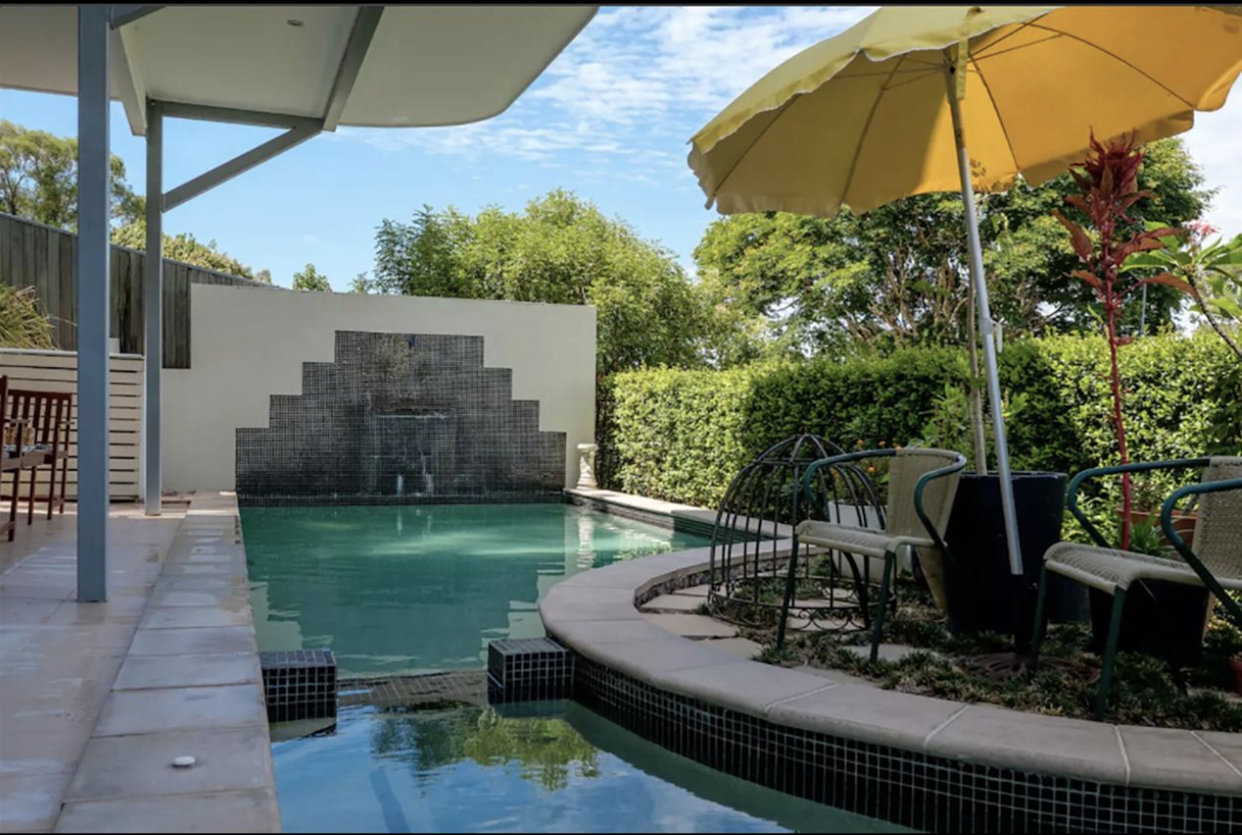 Tranquil Bed and Breakfast in luxury apartment