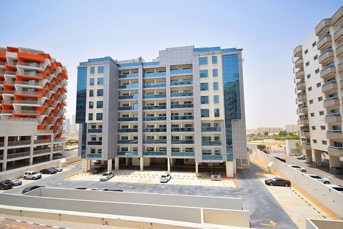 Visit Zayed University In Dubai Expedia