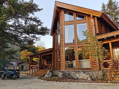 Best Chalets In Karitena For 2020 Find Cheap 49 Chalet Rentals