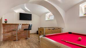 5 bedrooms, Internet
