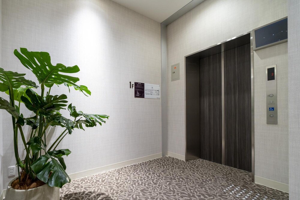 Capsule Hotel J Garden ShinOsaka Deals & Reviews (Osaka, JPN) Wotif