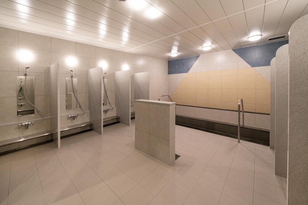 Capsule Hotel J Garden ShinOsaka Deals & Reviews (Osaka, JPN) Wotif