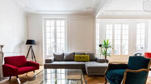 Cheminée, jouets