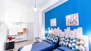 Down duvet, minibar, individually furnished, desk
