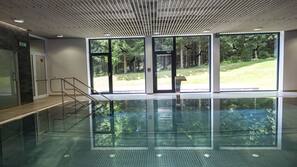 Inomhuspool