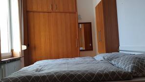 2 Schlafzimmer, Bügeleisen/Bügelbrett, WLAN, Bettwäsche