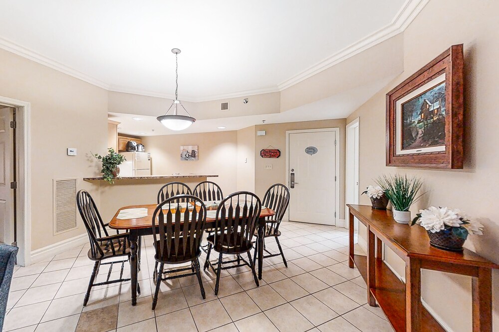 Inviting downtown condo w/ fireplace, balcony & shared pool/hot tub!