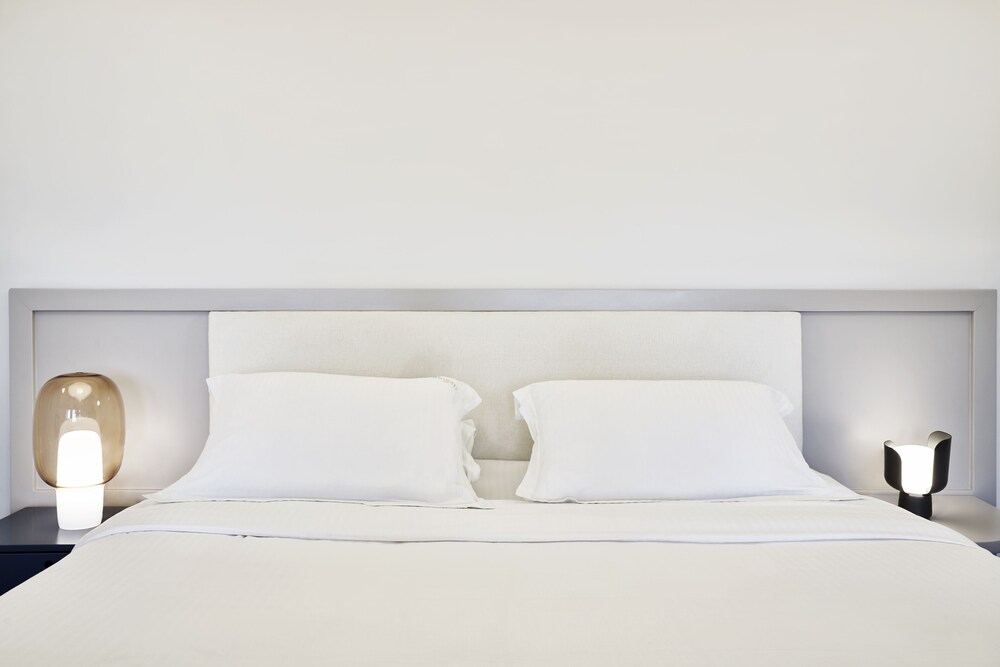 Old Castle Oia Adults Only In Santorini Hotel Rates Reviews On Orbitz