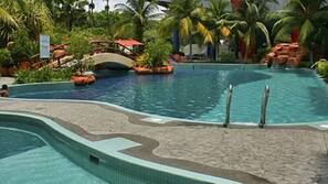 Outdoor pool, open 8:00 AM to 7:00 PM, sun loungers