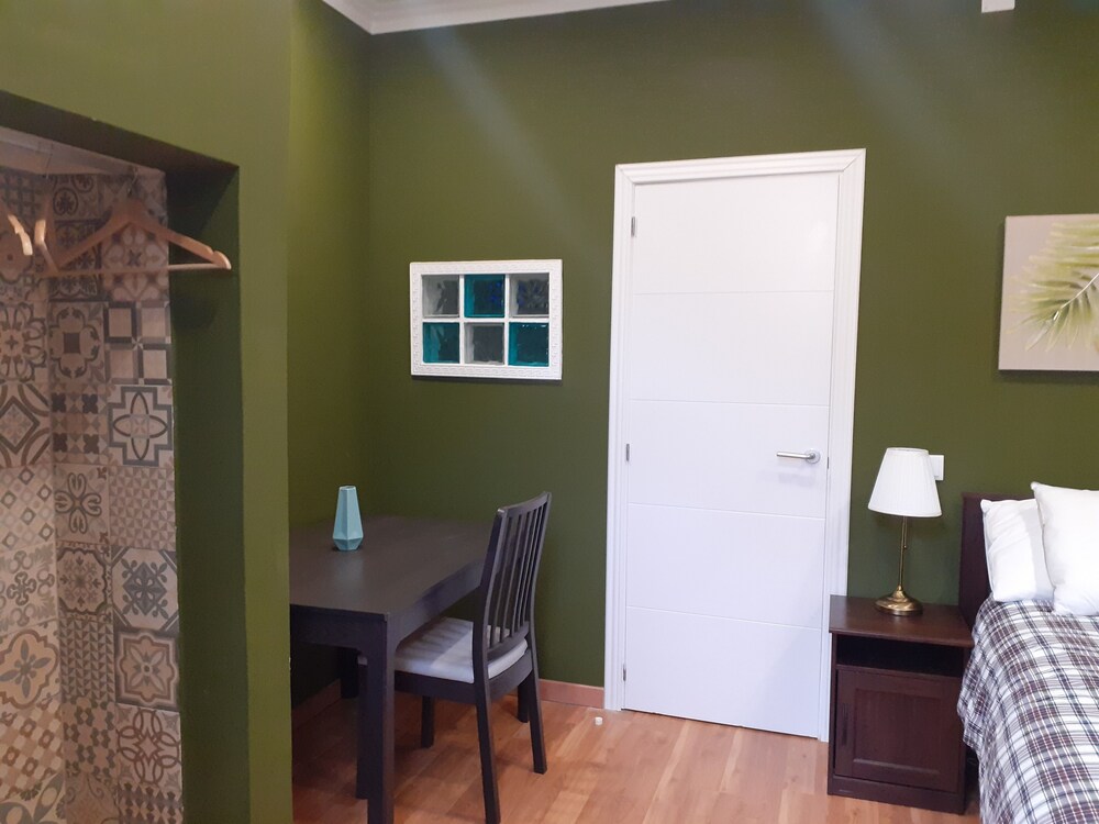 ALEXANDER APARTMENTS. EVORA Deals & Reviews (Lisbon District, PRT) Wotif
