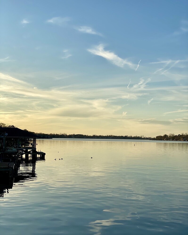 False River waterfront property 30 minutes from Baton Rouge