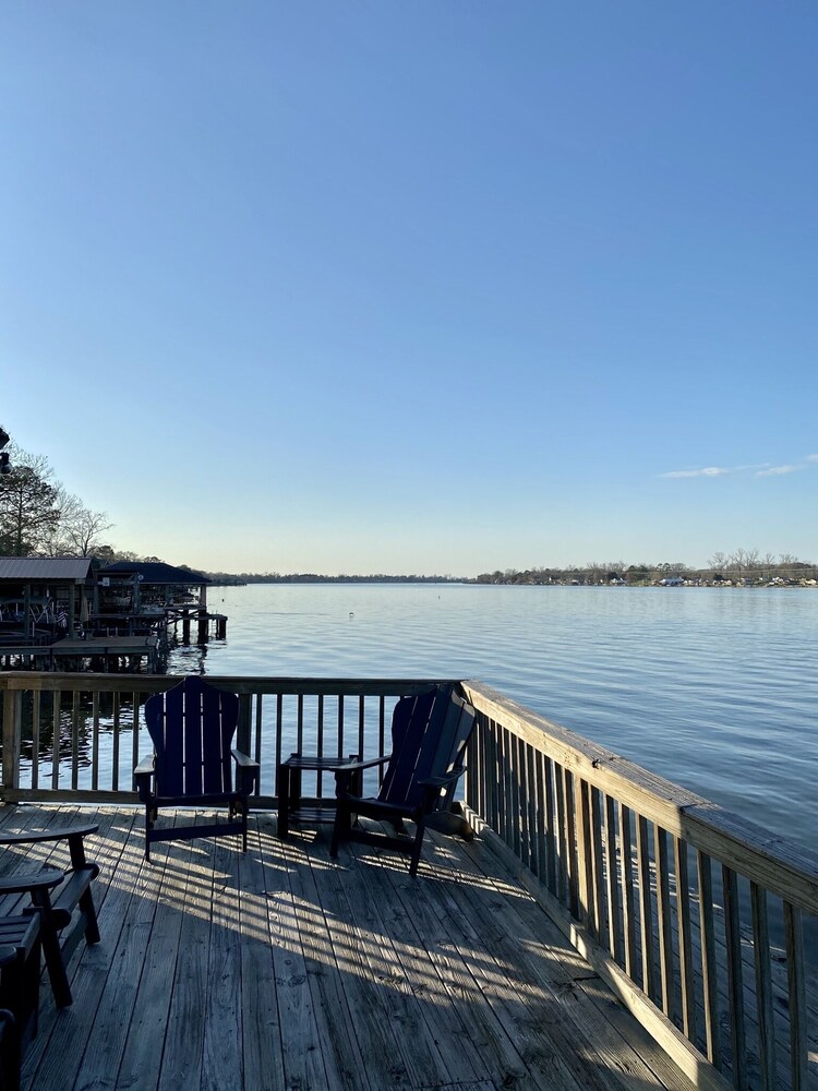 False River waterfront property 30 minutes from Baton Rouge