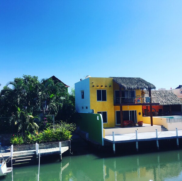 Villa La Joya en Barra de Navidad