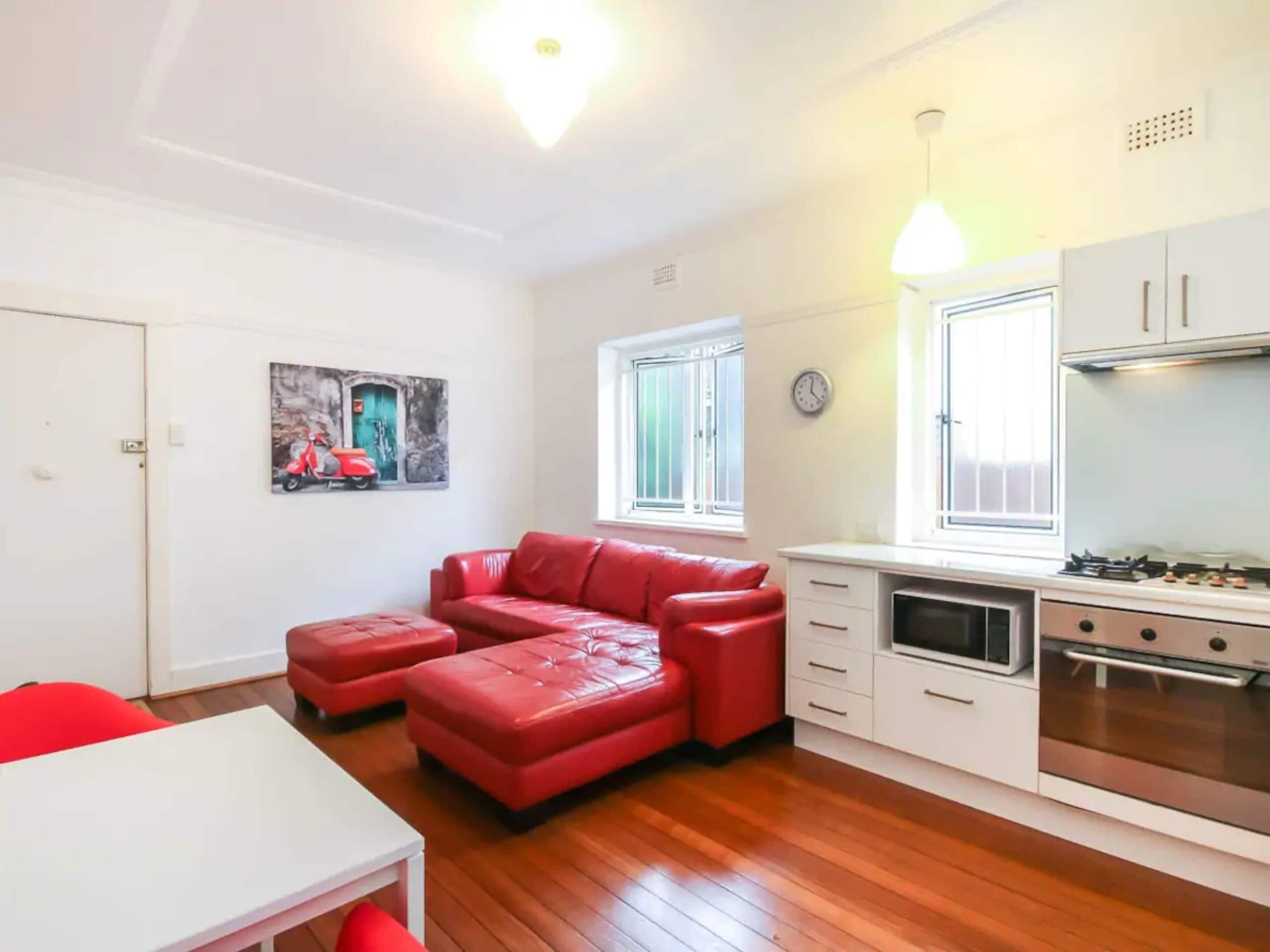 Quiet 1 Bedroom Apartment 5 Minutes From CBD