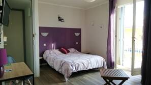 Individually decorated, individually furnished, free WiFi, linens
