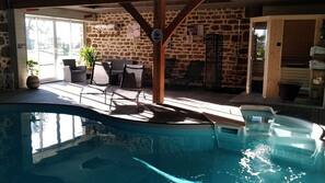Piscine couverte, piscine chauffée
