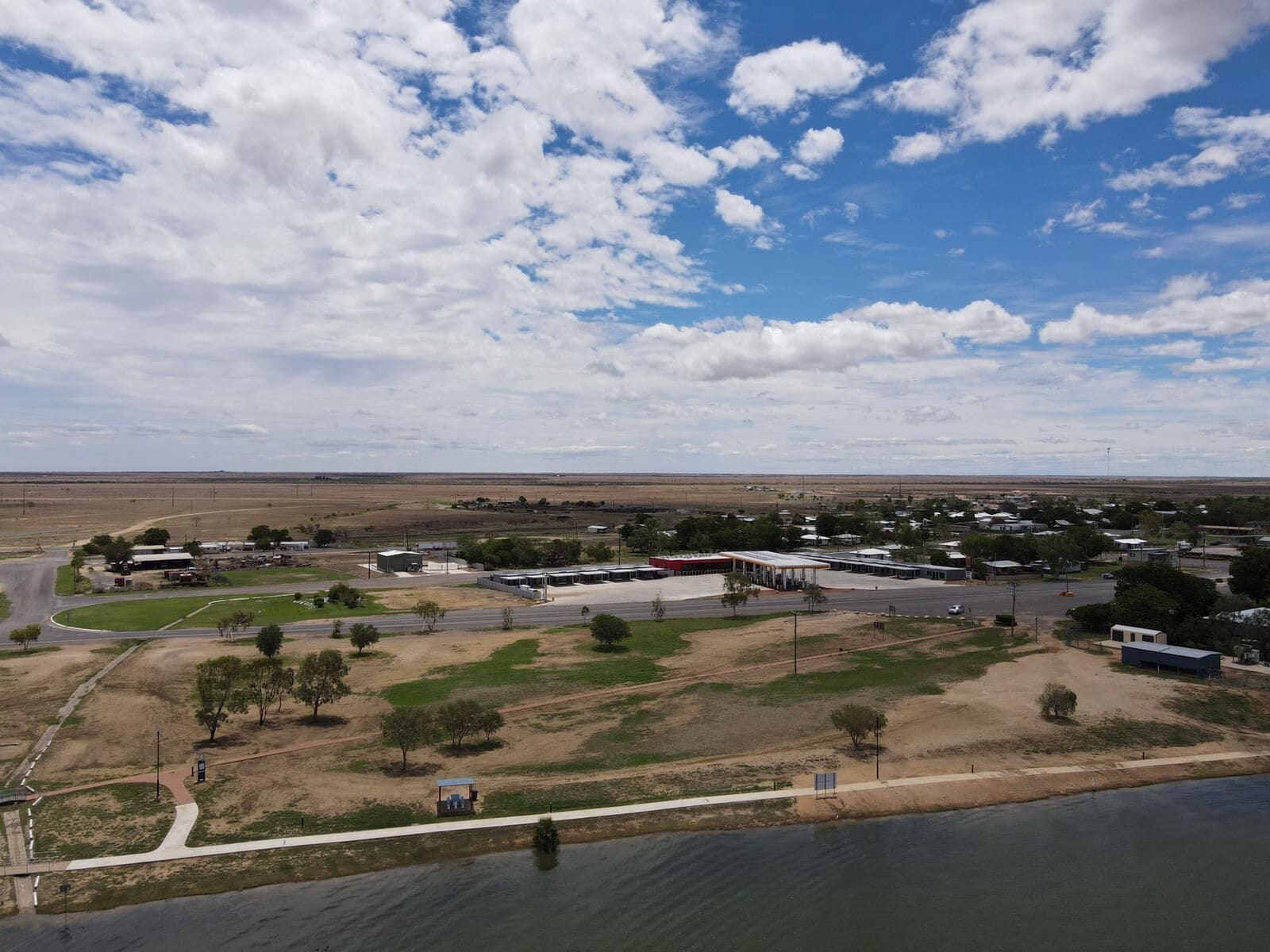 Richmond Midway Motel