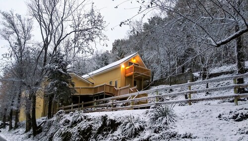 Best Cabins In Corryton For 2020 Find Cheap 80 Cabins Rentals