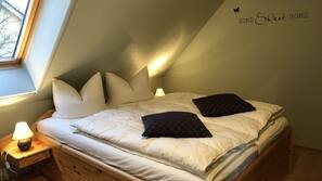 2 chambres, fer et planche à repasser