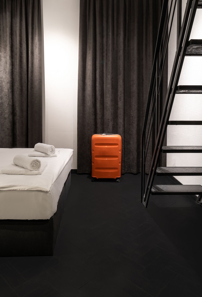 Foto - Globe Runner Rooms & Dorms