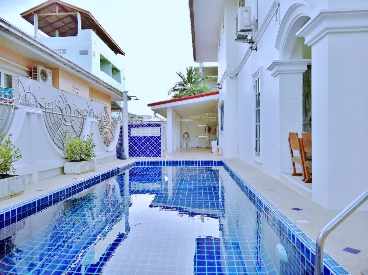 ホワイト ハウス プール ヴィラ アサピアン ホテルズ 口コミ 部屋写真 料金 お得情報 エクスペディア