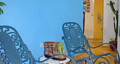Yanara Fambyh Hostal