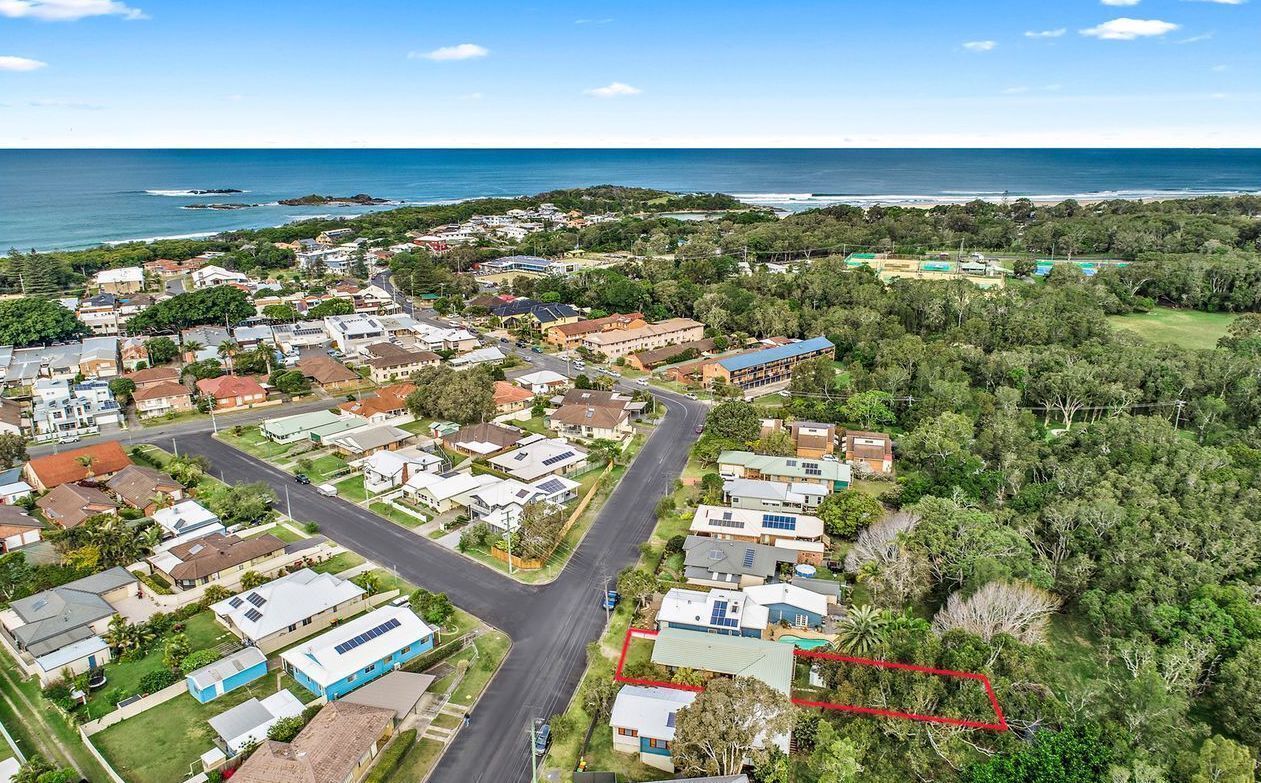 Dog Friendly, 4 Bdr Family House in Sunny Sawtell