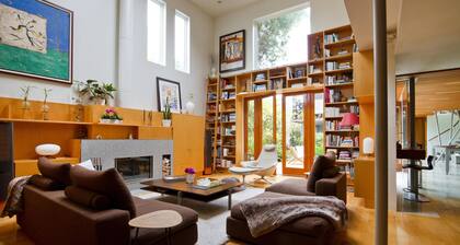 Indiana Court by Onefinestay