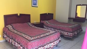 Free WiFi, bed sheets